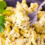 Making scrambled eggs is a basic skill, but there are a few tricks you need to know to have delicious, fluffy scrambled eggs every time! #eggs #eggrecipe #scrambledeggs #scrambledeggsfluffy #fluffyscrambledeggs #fluffyscrambledeggssecret
