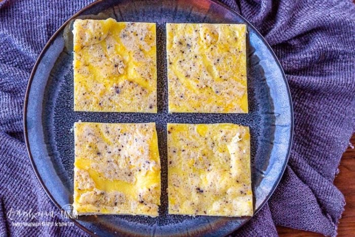 Sheet pan eggs are a great quick breakfast and a great way to meal prep scrambled eggs for a busy week ahead! Flavorful and easy and baked in the oven! #scrambledeggs #eggs #eggsforbreakfast #sheetpaneggs #breakfastrecipes #breakfastrecipe #mealprep #breakfastprep #breakfastmealprep #breakfasttime #breakfastpreparation #egg