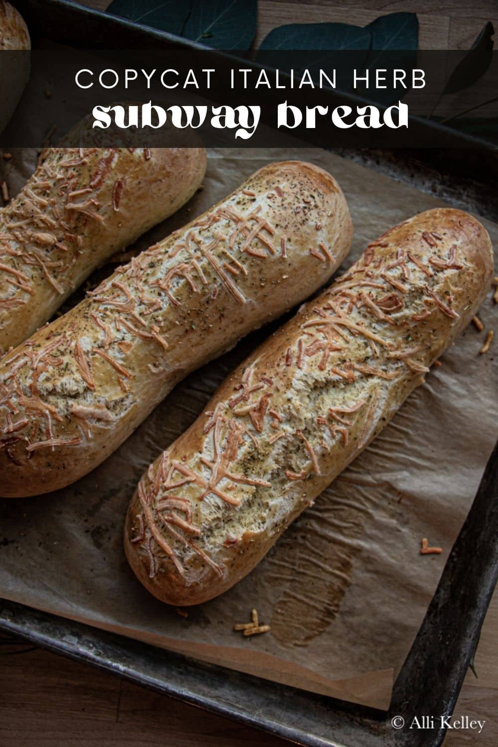 With its flavorful combination of herbs and cheese, my Italian Subway bread recipe is the perfect base for any sandwich! With this recipe, you can have the same deliciousness of Subway-style sandwiches without ever having to leave the house. With its soft texture and irresistible aroma, my Subway Italian herb and cheese bread will make your lunchtime a real treat!
