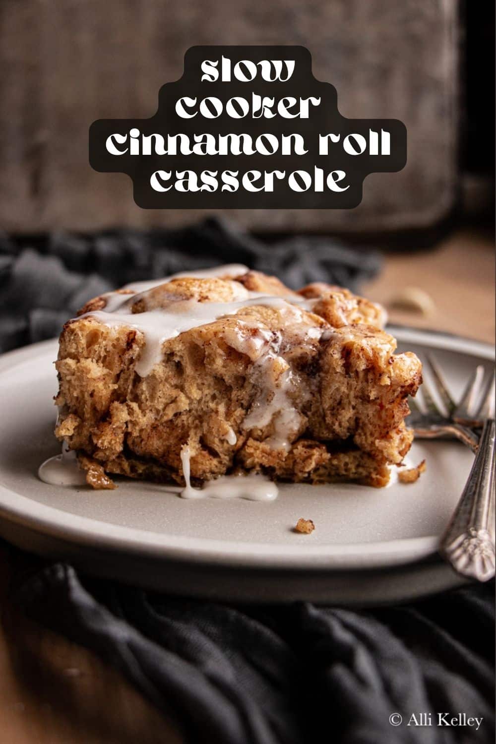 Crock pot cinnamon roll casserole is the ultimate breakfast treat! It’s so easy to make – all you need is a few key ingredients, and the slow cooker does the rest.